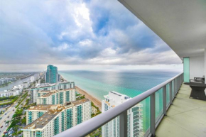 Stunning Condo 2/2 At Hyde BeachResort Beach Front